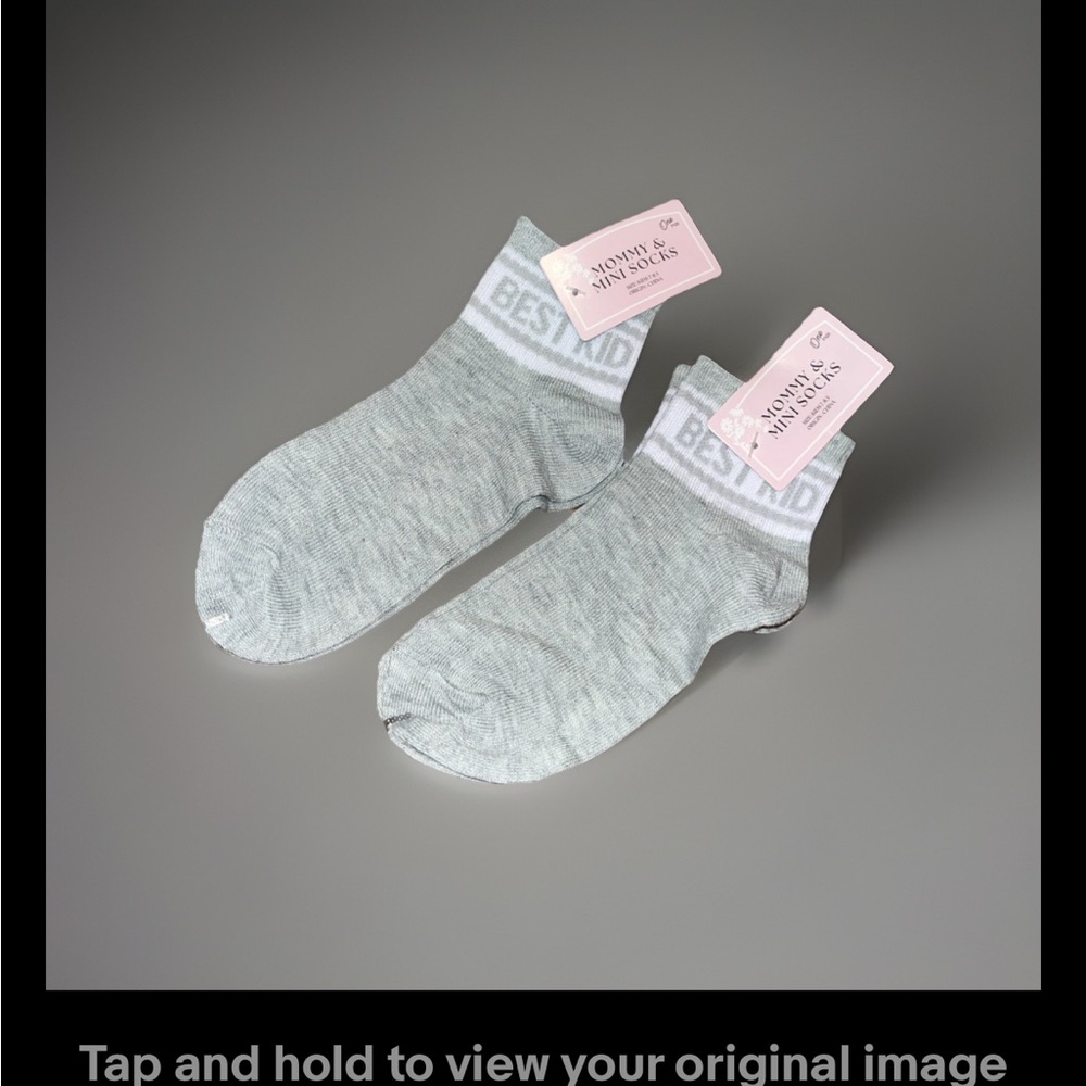 Ankle Socks With The Phrase “BEST KID” GRAY W/White Strips U Get 2 Pairs